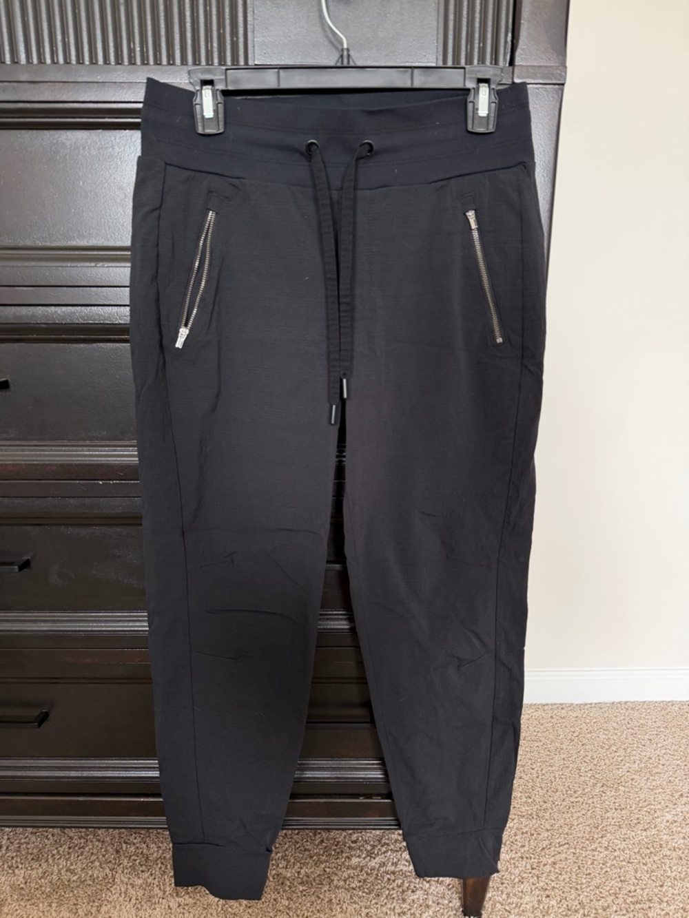Women’s Athleta Black Jogger Pants